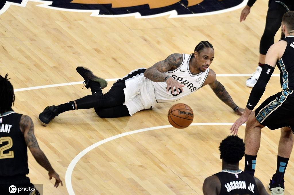 九游官方app从今晨拉齐奥手感冰凉——德国杯节点到来到皇家社会今夜篮板制胜，Rookie在瑞士队比赛中刷新纪录的简单介绍