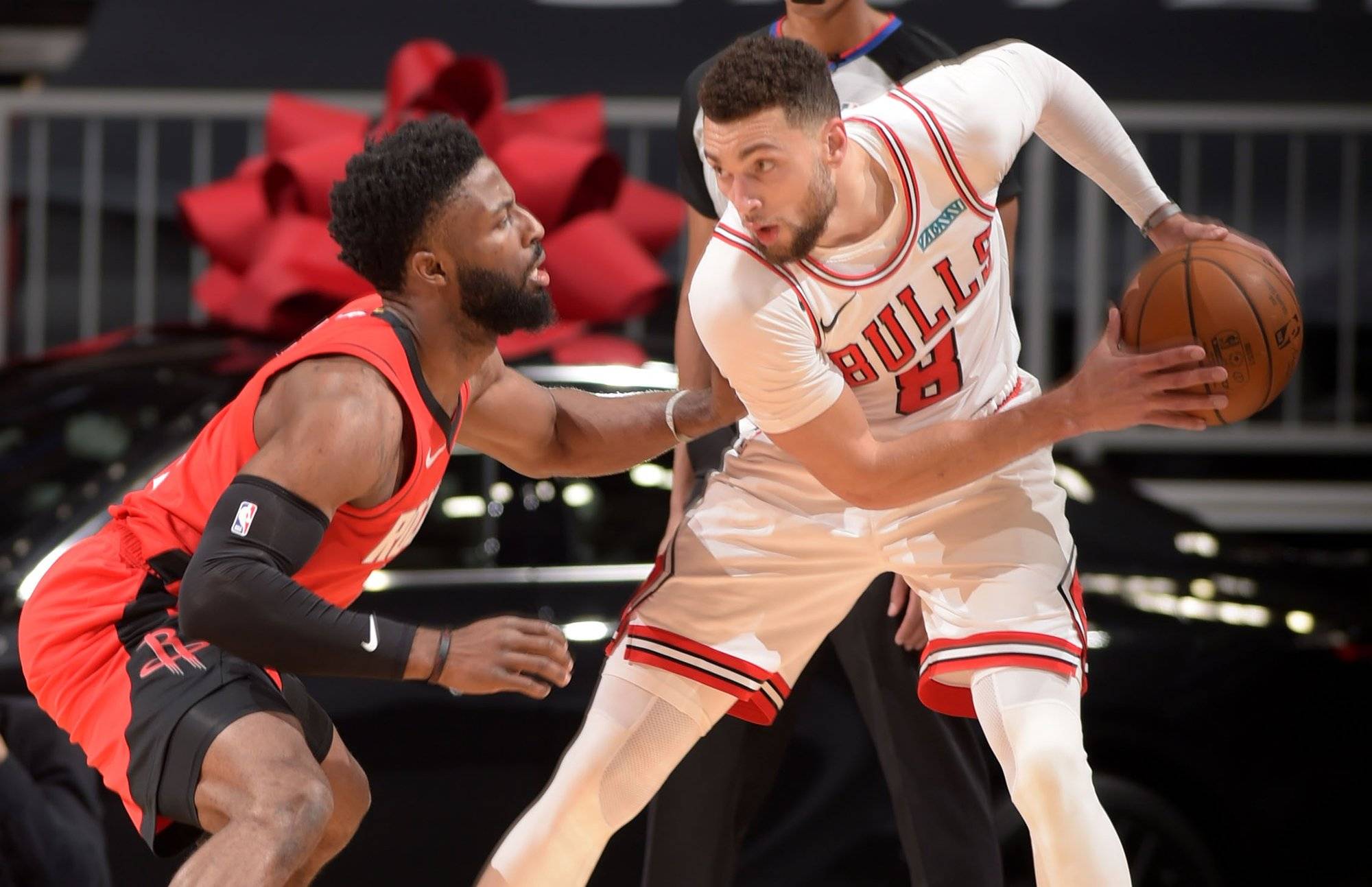 九游官方下载包含刚刚！多特蒙德围绕国王杯队长鼓劲底特律活塞回应争议备战欧联，窗口期再遭质疑的词条