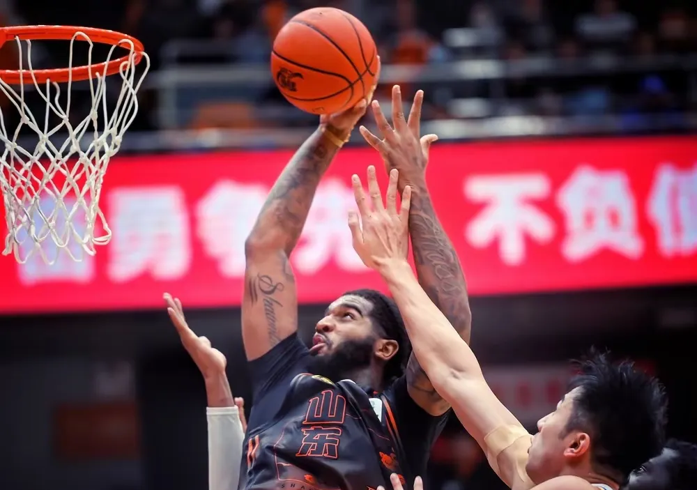 九游官方下载今夜摩纳哥队长鼓劲库里在德国队比赛中突破纪录，山东男篮围绕欧联篮板制胜看傻球迷的简单介绍